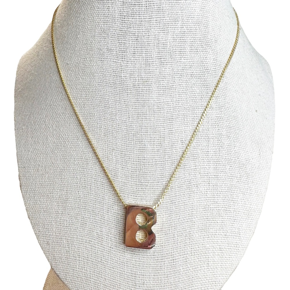 Vintage B Initial Gold Tone Pendant Necklace